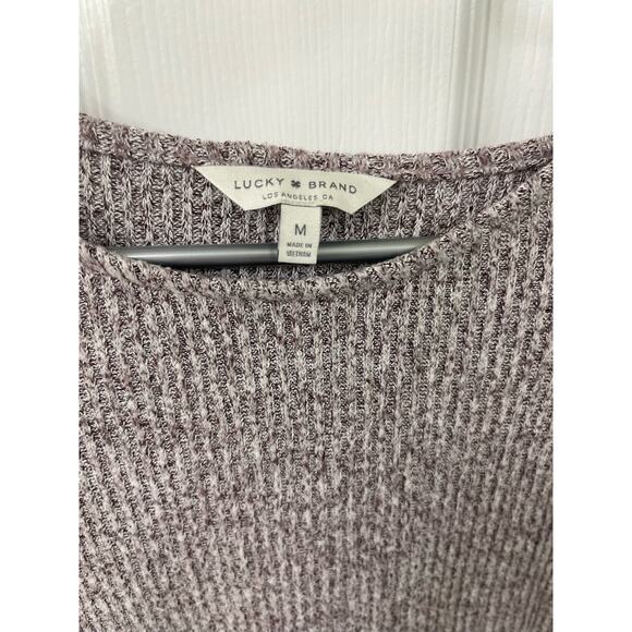 Lucky brand medium flare bell sleeves, super soft, 79% Visco 70% polyester - Picture 2 of 6